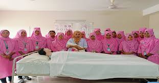 Diploma in Midwifery Nursing (DMF)